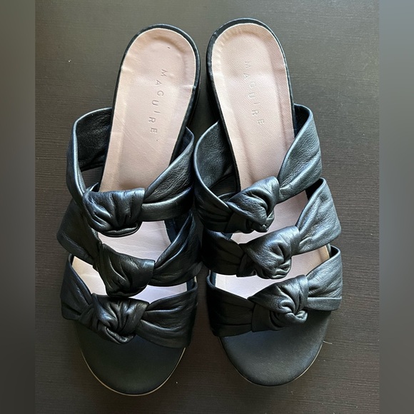 Maguire leather low heels - Picture 1 of 5